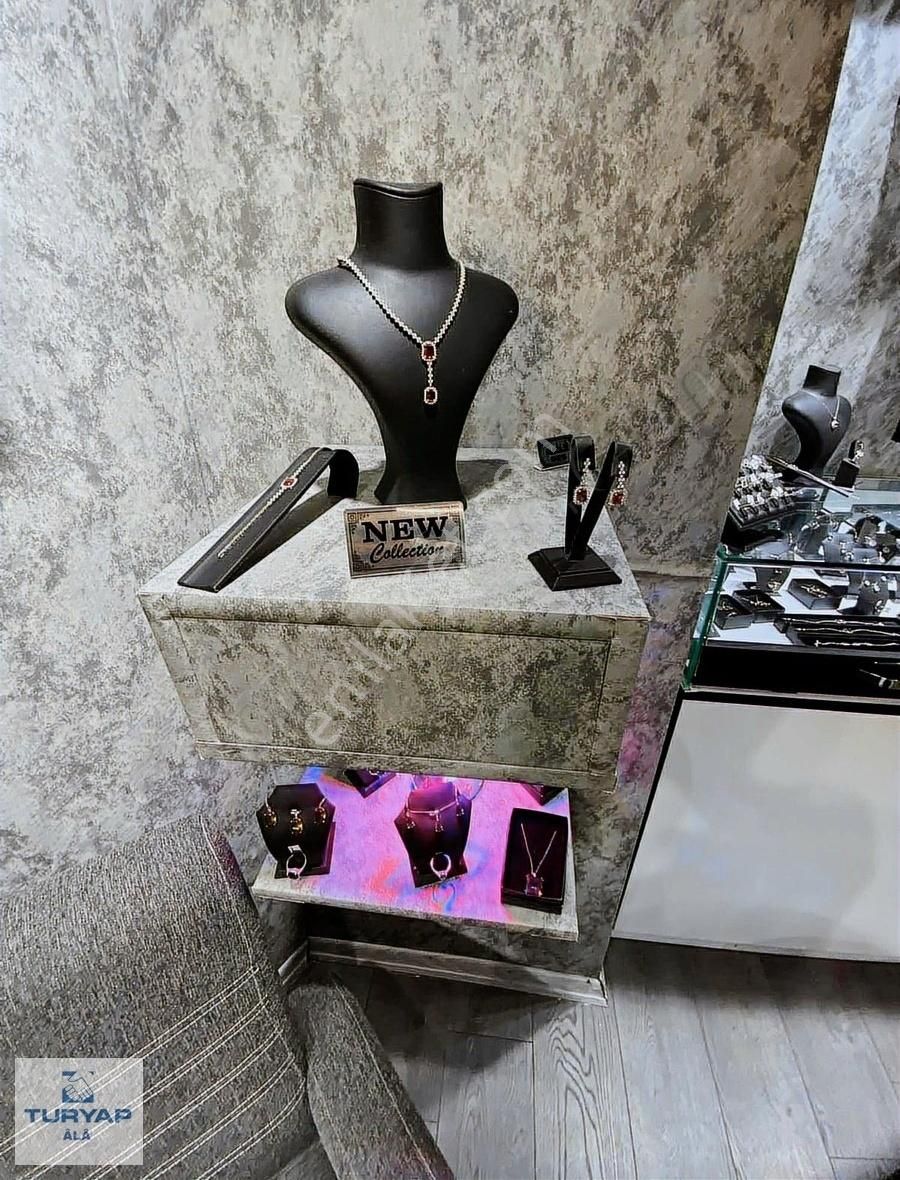 Devren Kiralık Dükkan Mağaza Venezıa Outlet Çarşısı - Görsel 13