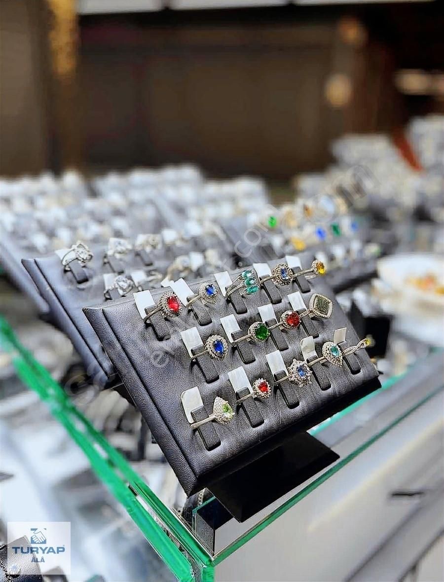 Devren Kiralık Dükkan Mağaza Venezıa Outlet Çarşısı - Görsel 15