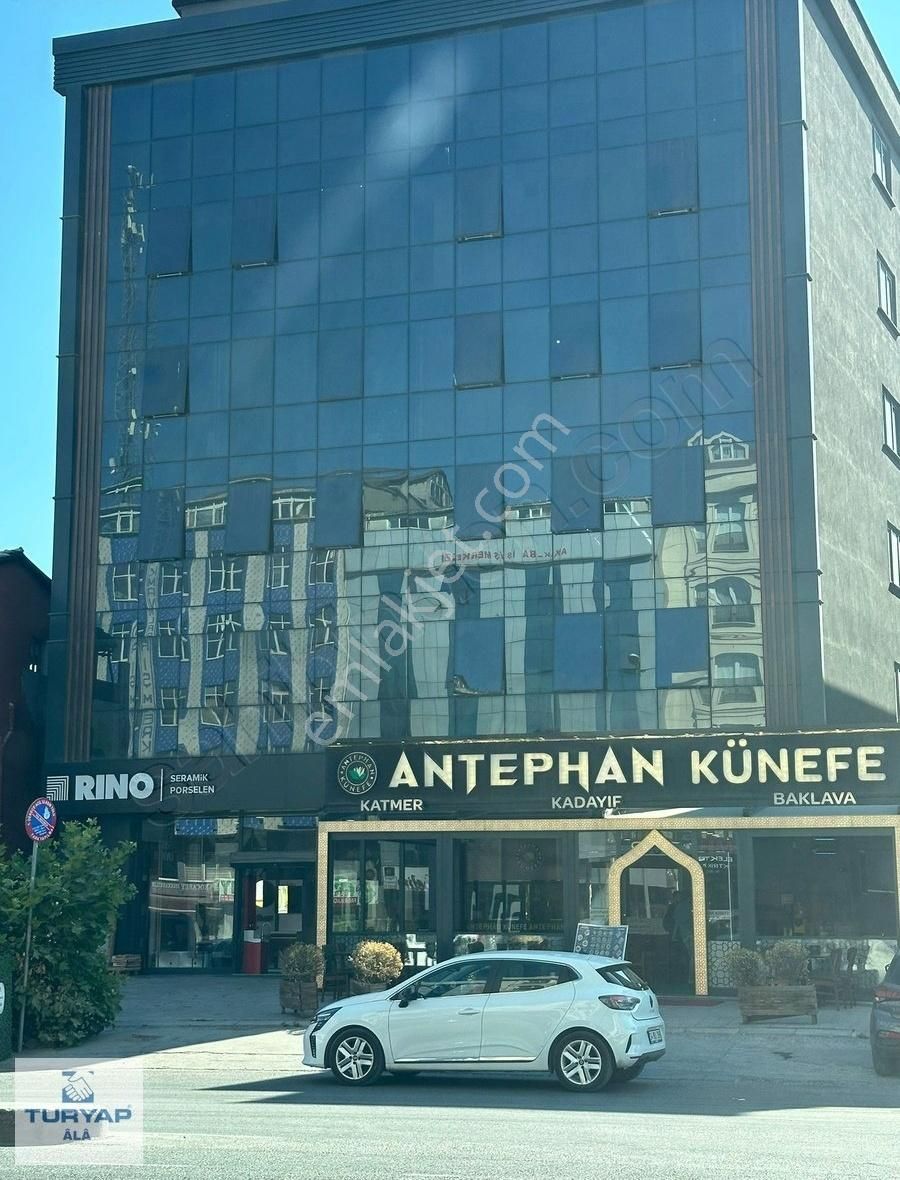 Turyap Âlâ Gayrimenkul'den Kiralık 220 M² 250 Kw Elektrik Mevcut