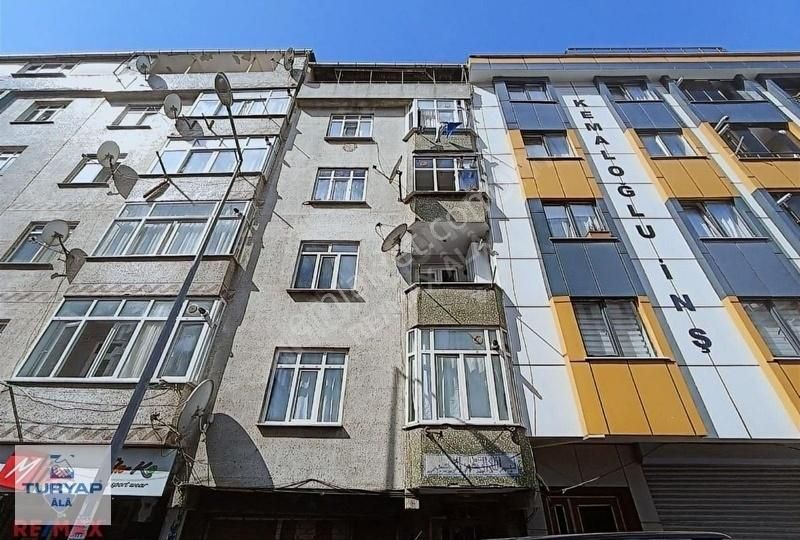 Turyap Enes Akay'dan Eşref Bitlis Okulu Arkasında Kiralık Daire