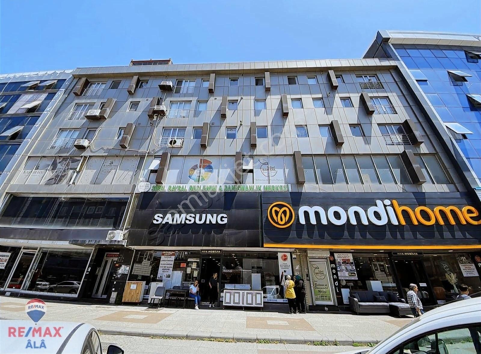 Cebeci Tramvay Durağı Üzerinde Kiralık Ofis