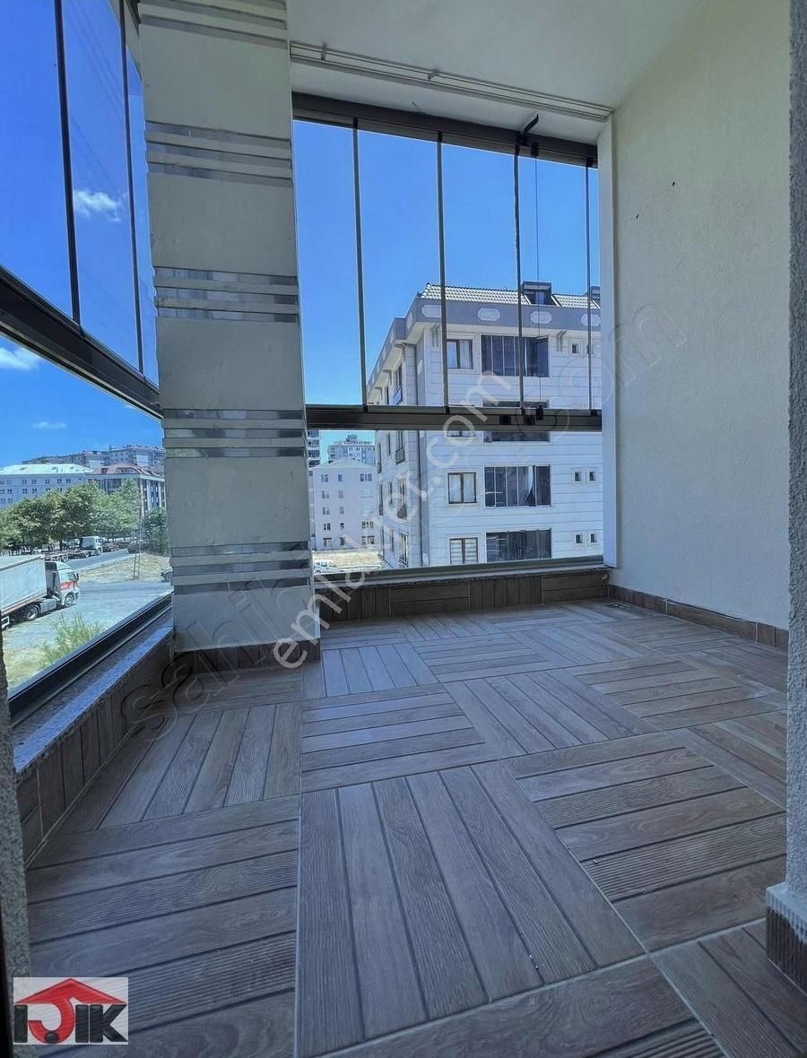 Yeşilyurt Cad 3+1 Kiralık Daire, Azur Marmara Karşısı