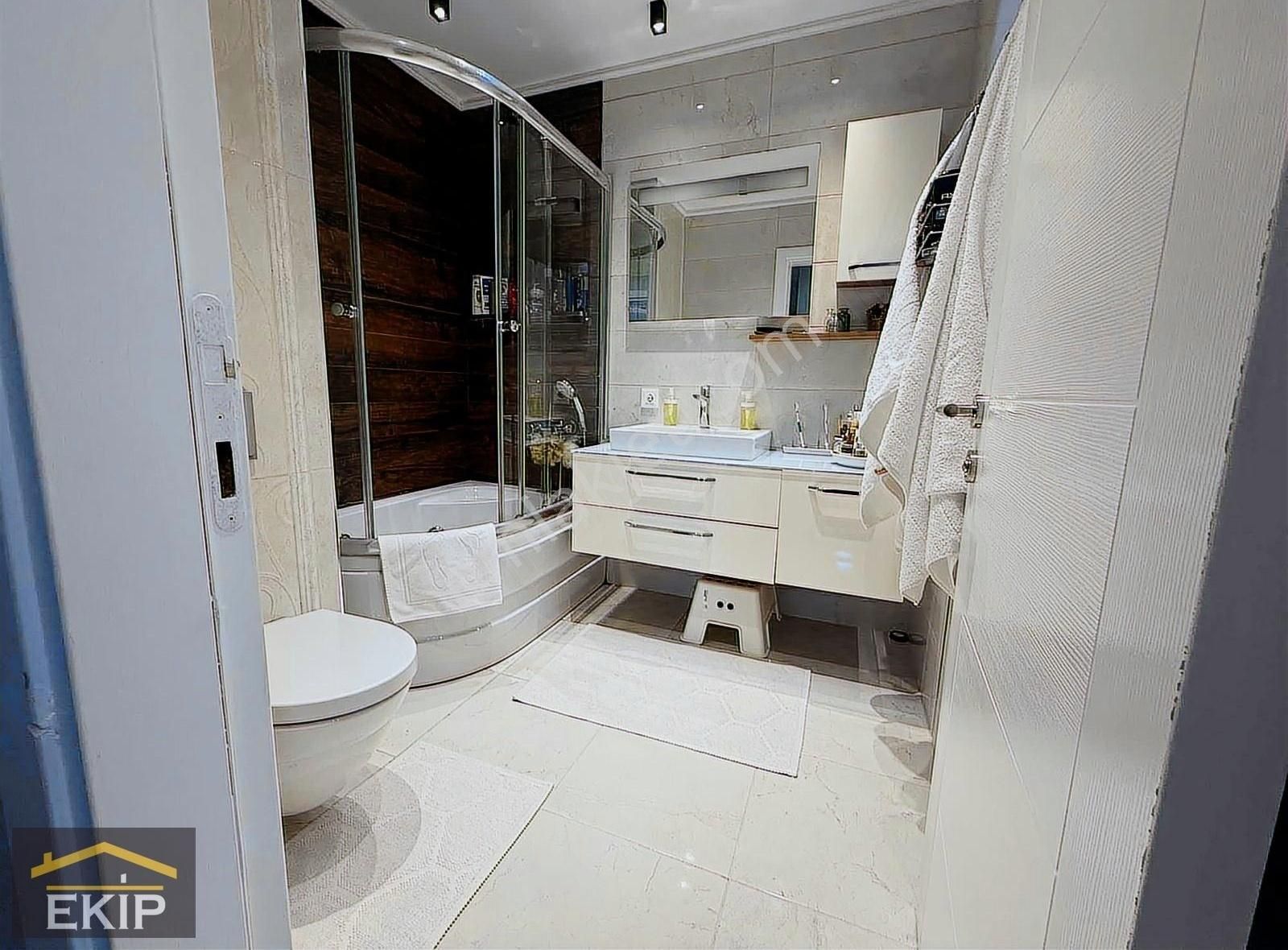 Ekip'den Çakmak İkbal Caddesine Yakın Özel Dubleks 165m2 4+1 - Görsel 28