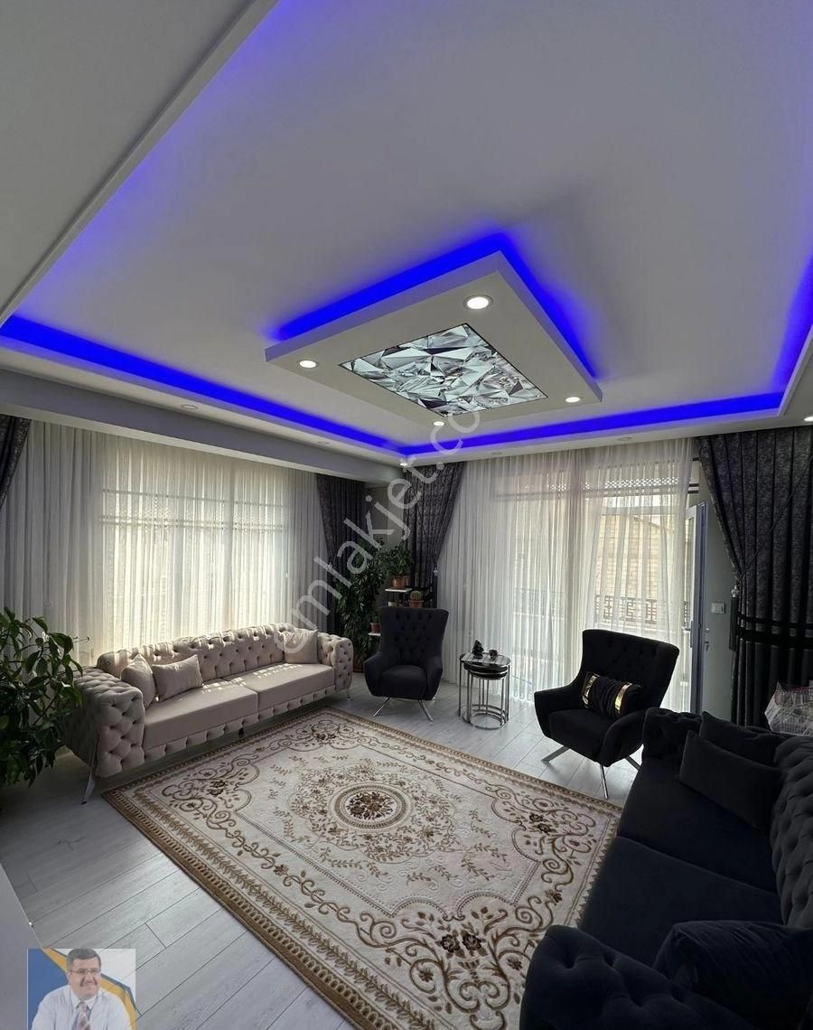 Halilağa Mahallesinde 3+1 Site İçi Satılık Yeni Yapı Daire