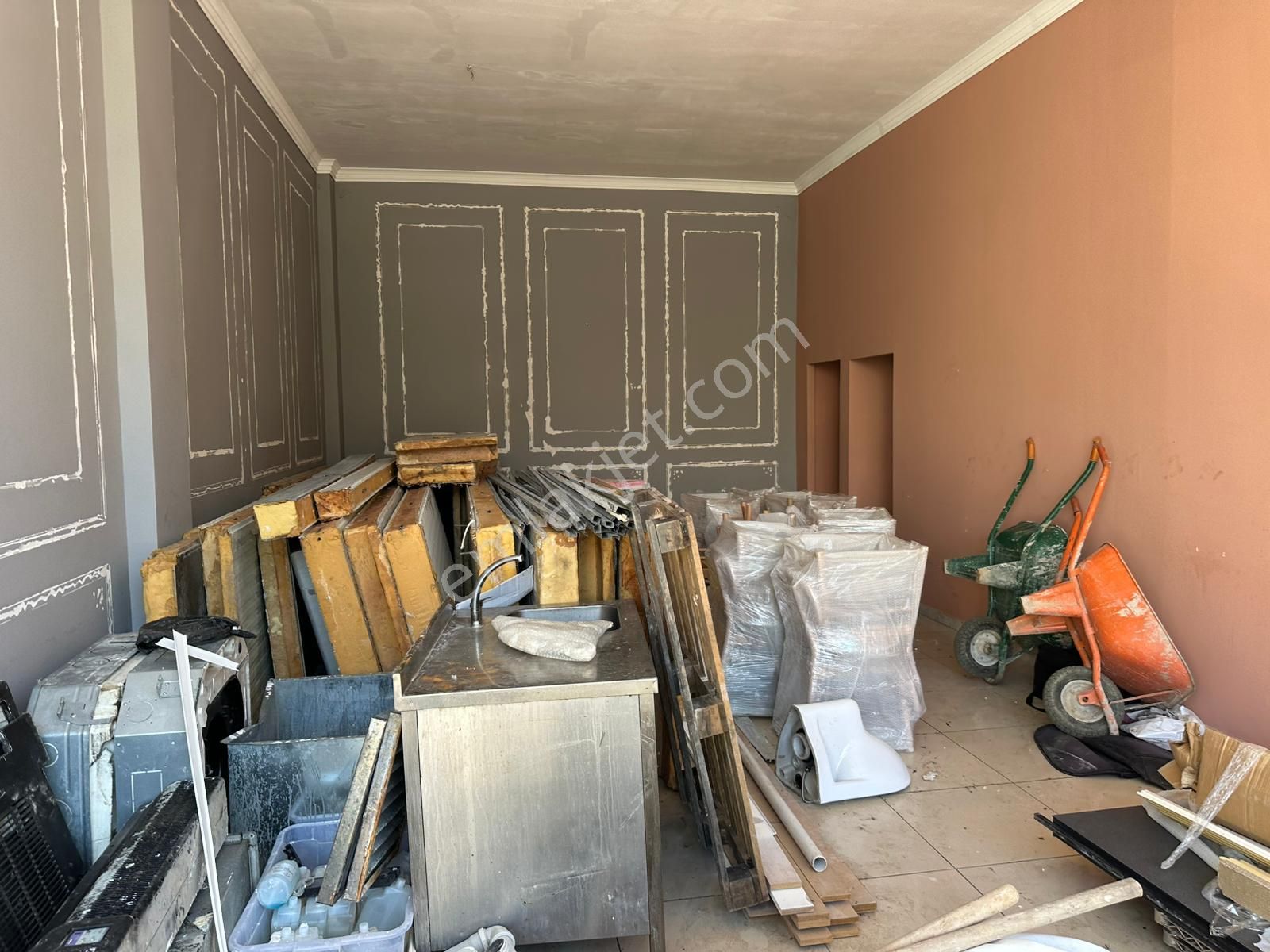 Trabzon Çukurcayırda 780 M2 Kiralık Dükkan - Görsel 20