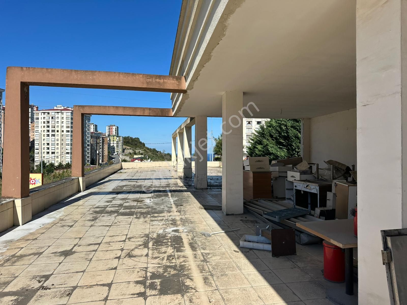 Trabzon Çukurcayırda 780 M2 Kiralık Dükkan - Görsel 11