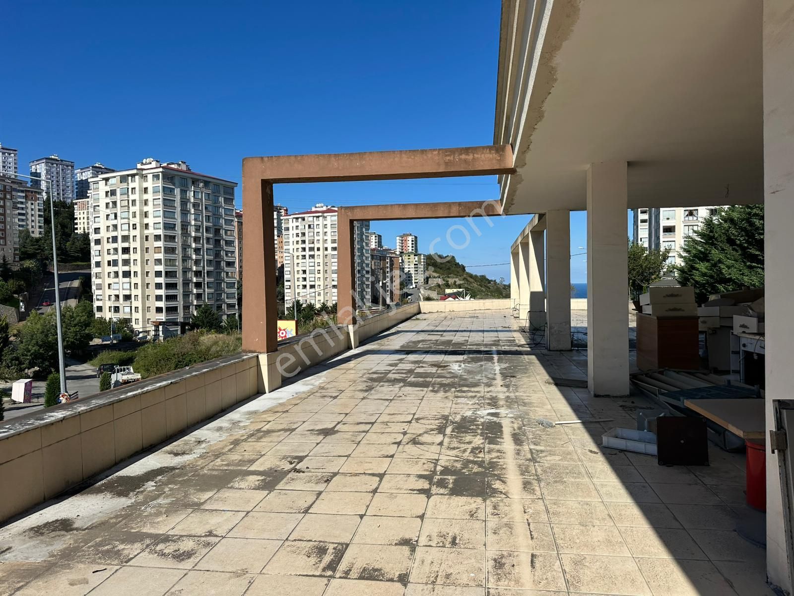 Trabzon Çukurcayırda 780 M2 Kiralık Dükkan - Görsel 12