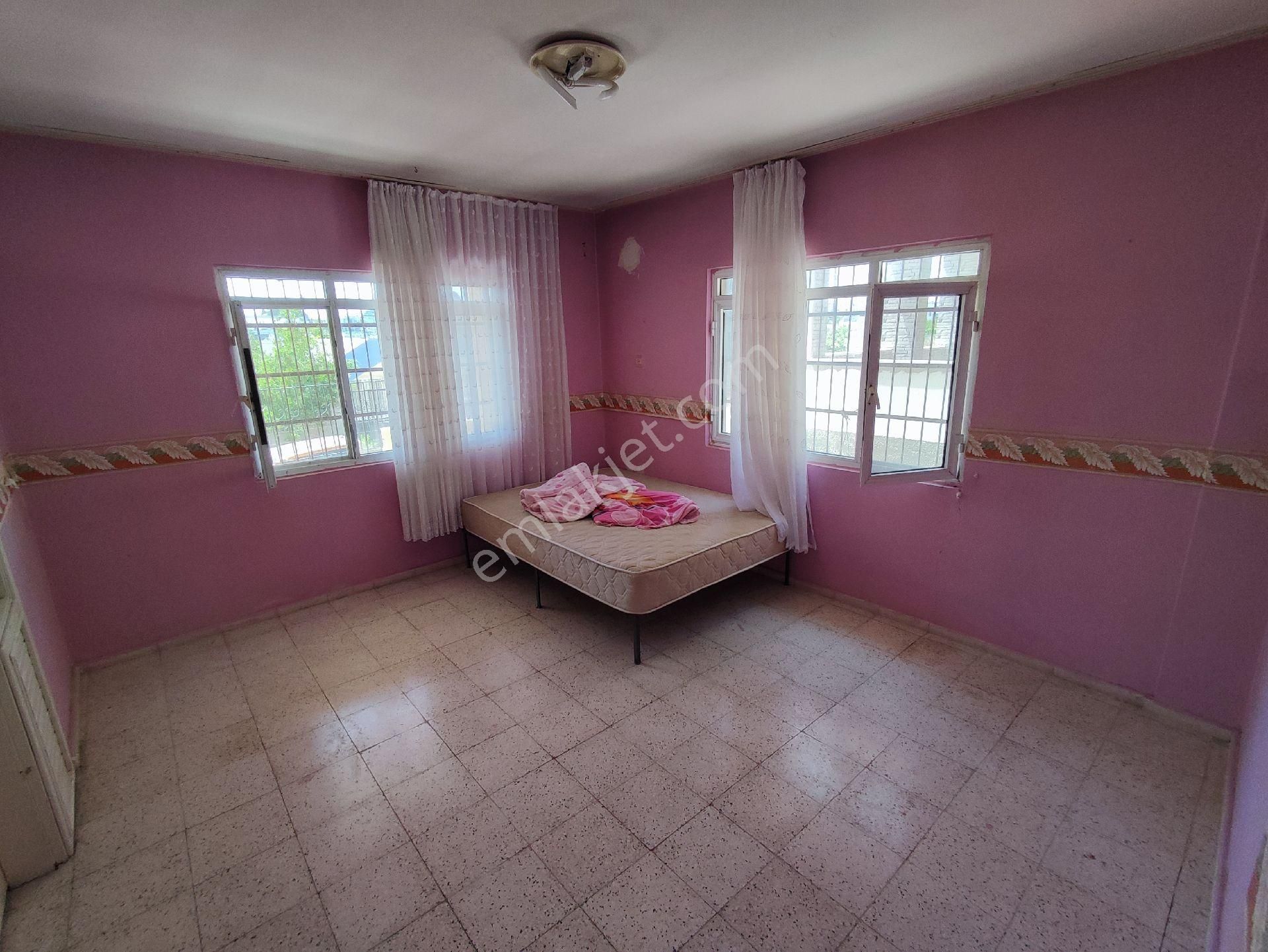 Karataş'ta Lux Deniz Manzaralı 311m² Arsa Üstüne Kurulu 3 Katlı Ve Garajlı Satılık Müstakil Ev - Görsel 31