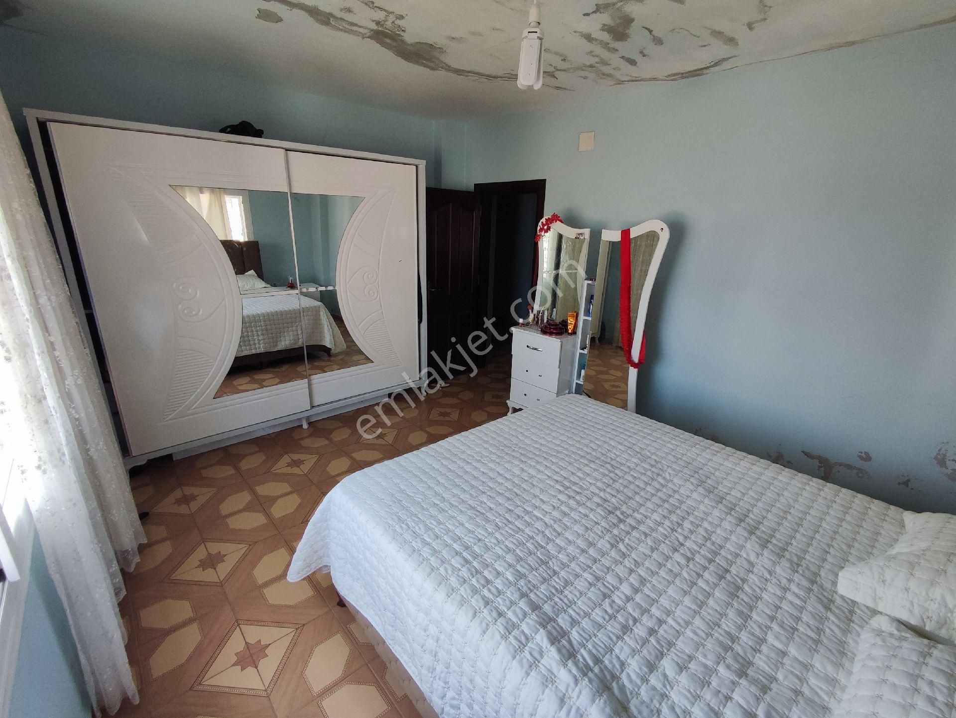 Karataş'ta Lux Deniz Manzaralı 311m² Arsa Üstüne Kurulu 3 Katlı Ve Garajlı Satılık Müstakil Ev - Görsel 20