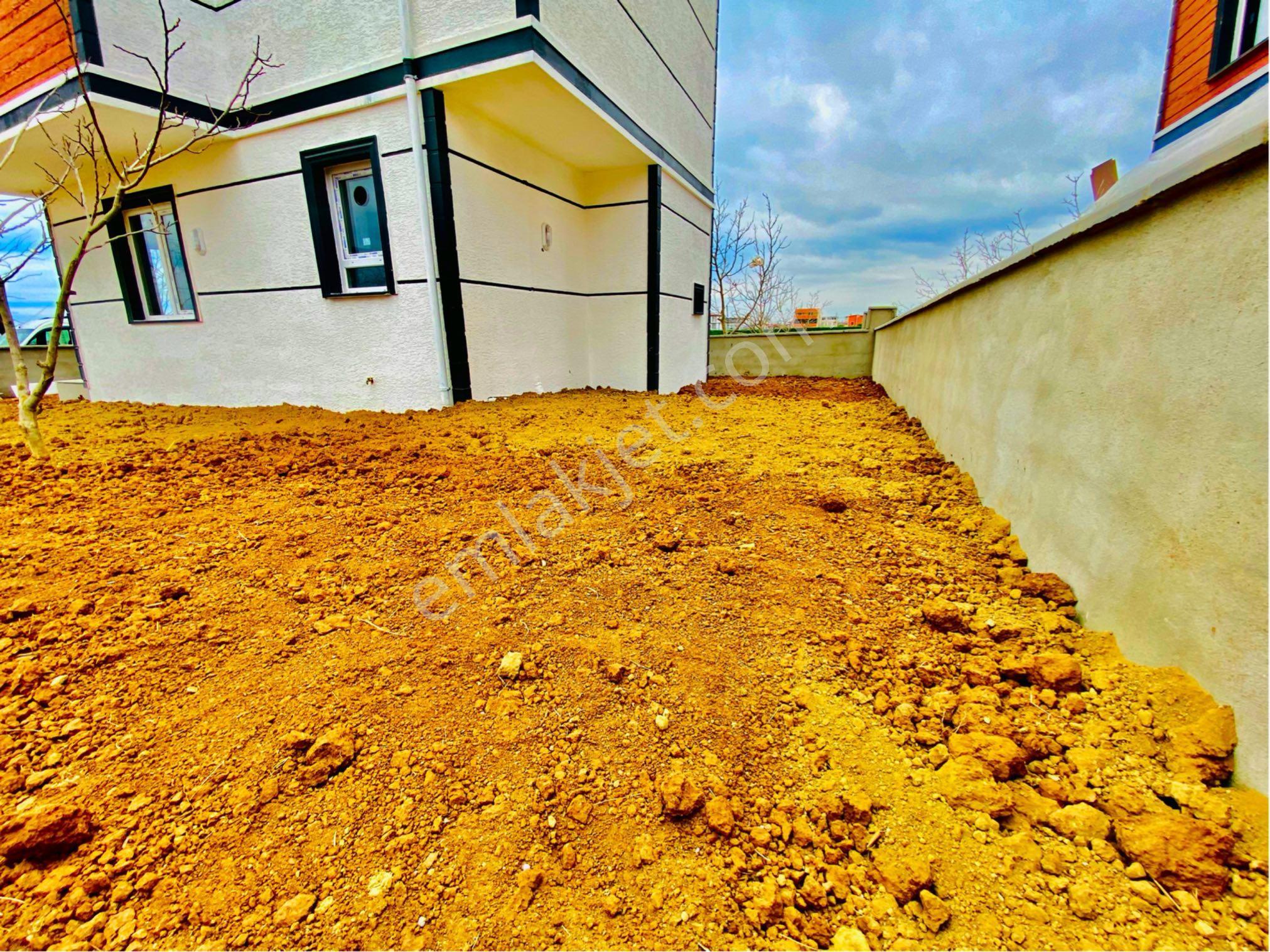 Demireller Geniş Kullanımlı Müstakil 4+1 Villa - Görsel 9