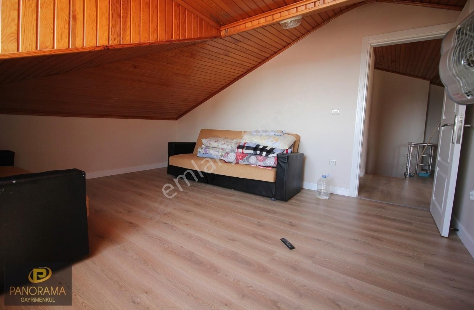Panorama'da Yunus Emre Cad. Geniş Kullanımlı Kiralık 4+1 Dubleks