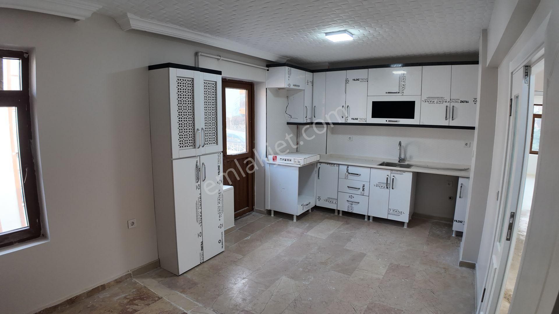 Pursakların En Güzel Yerde!!! Mehmet Zengin'den Bahçeli Villa 3 Kat 4+1 2 Banyolu
