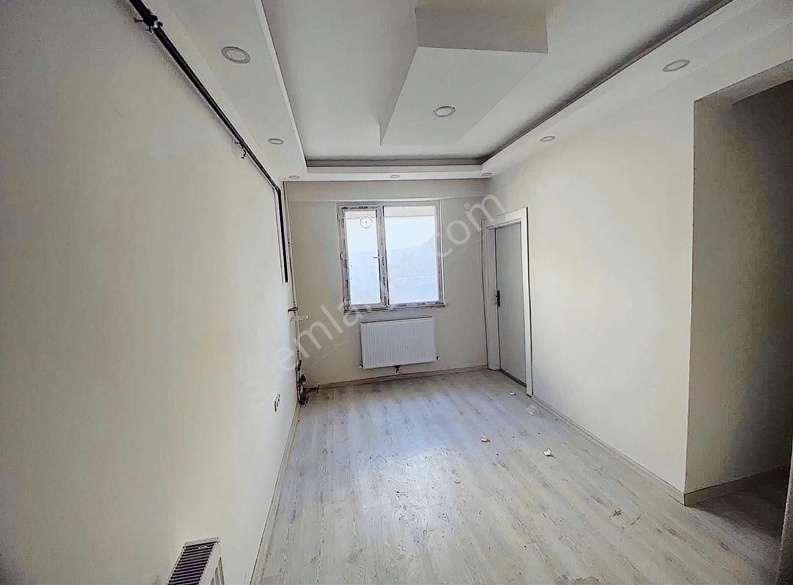 Kars Pusula Emlaktan Satılık Ara Kat Sıfır Apart