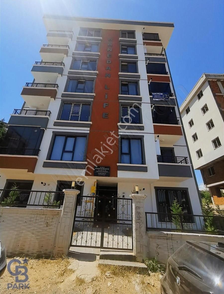 Cb/park Serkan Özlü'den Körfez Mah. Kiralık 1+1