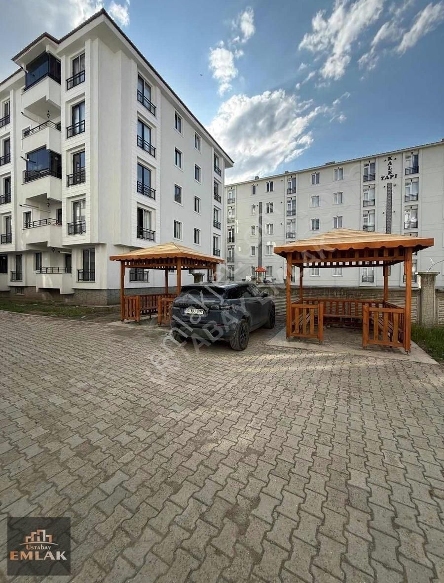 Ustabay Emlaktan Satılık 2+1 Lix Daireler