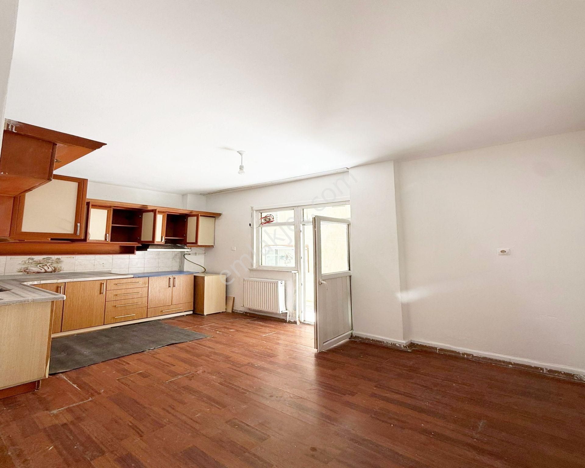 Geniş Çok Kullanışlı 2+1 Daire