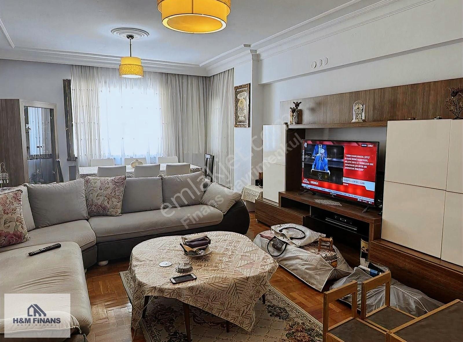 Ümraniye Madenler Mah'de 2+1 Metroya Yakın Eşyalı Kiralık Daire