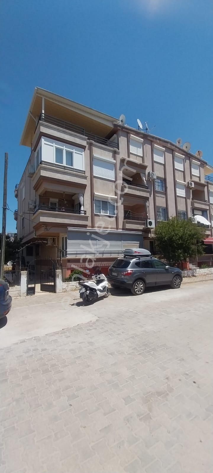 Didim Çamlık Mahallesinde Satılık Ön Cephe Köşe 2+1 Daire