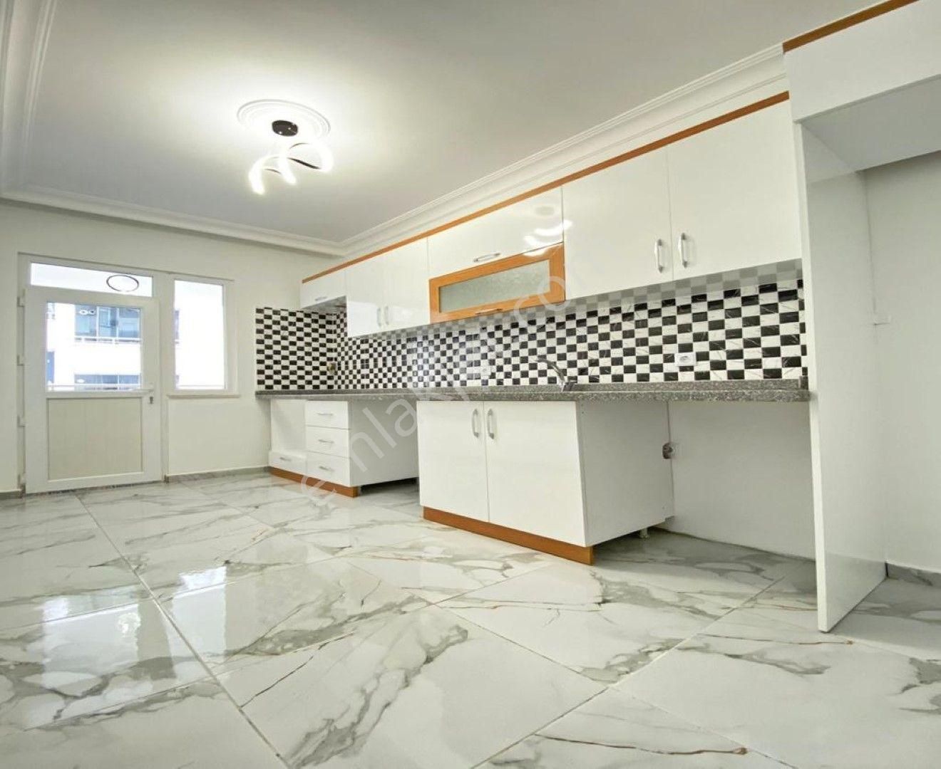 Bahçeşir Bölgesinde 3+1 Sıfır Lüx Satılık Daire