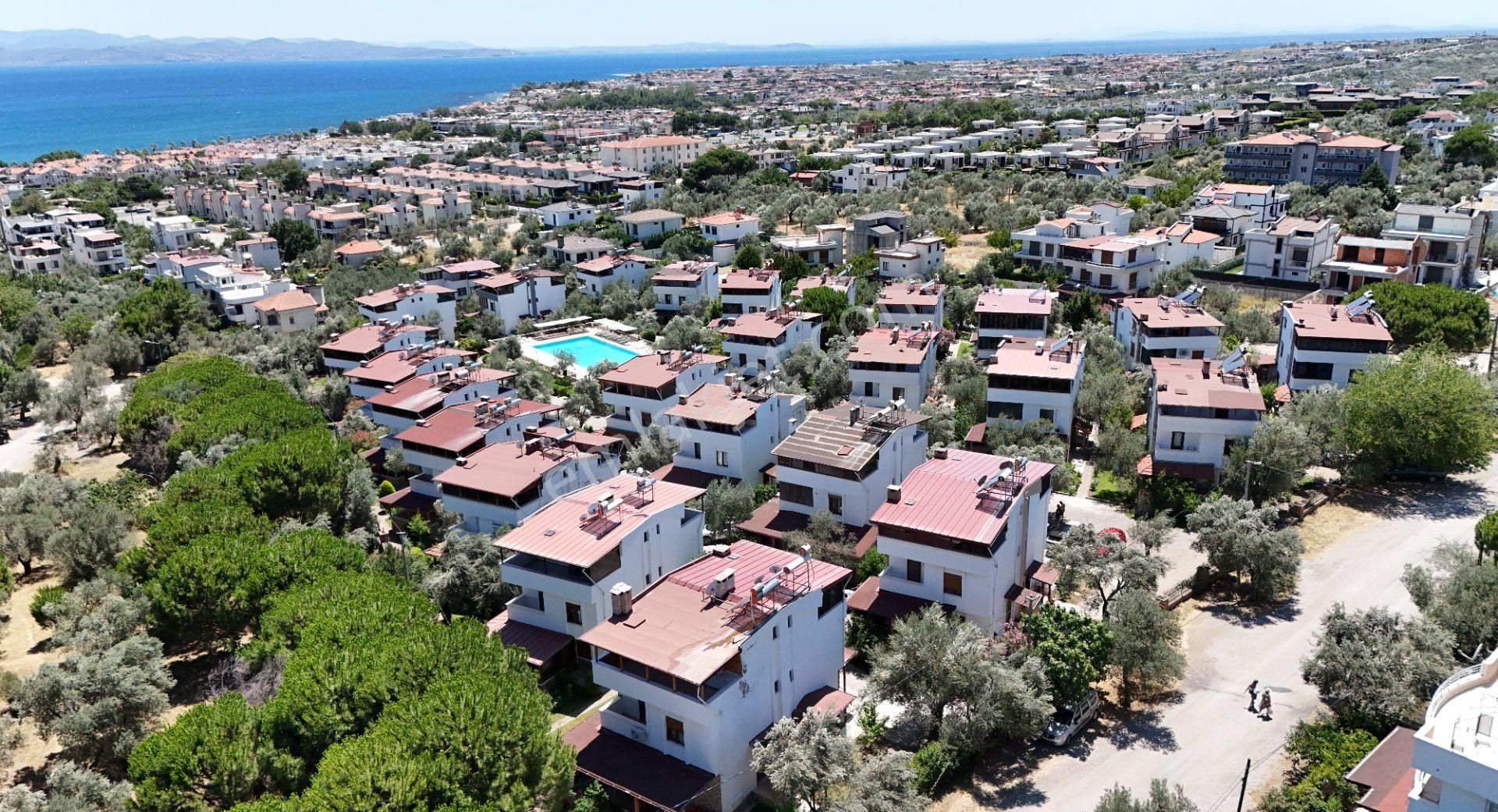 Tek Yetkili Güre De Site İçinde Ortak Havuzlu Satılık 4+1 Villa - Görsel 13