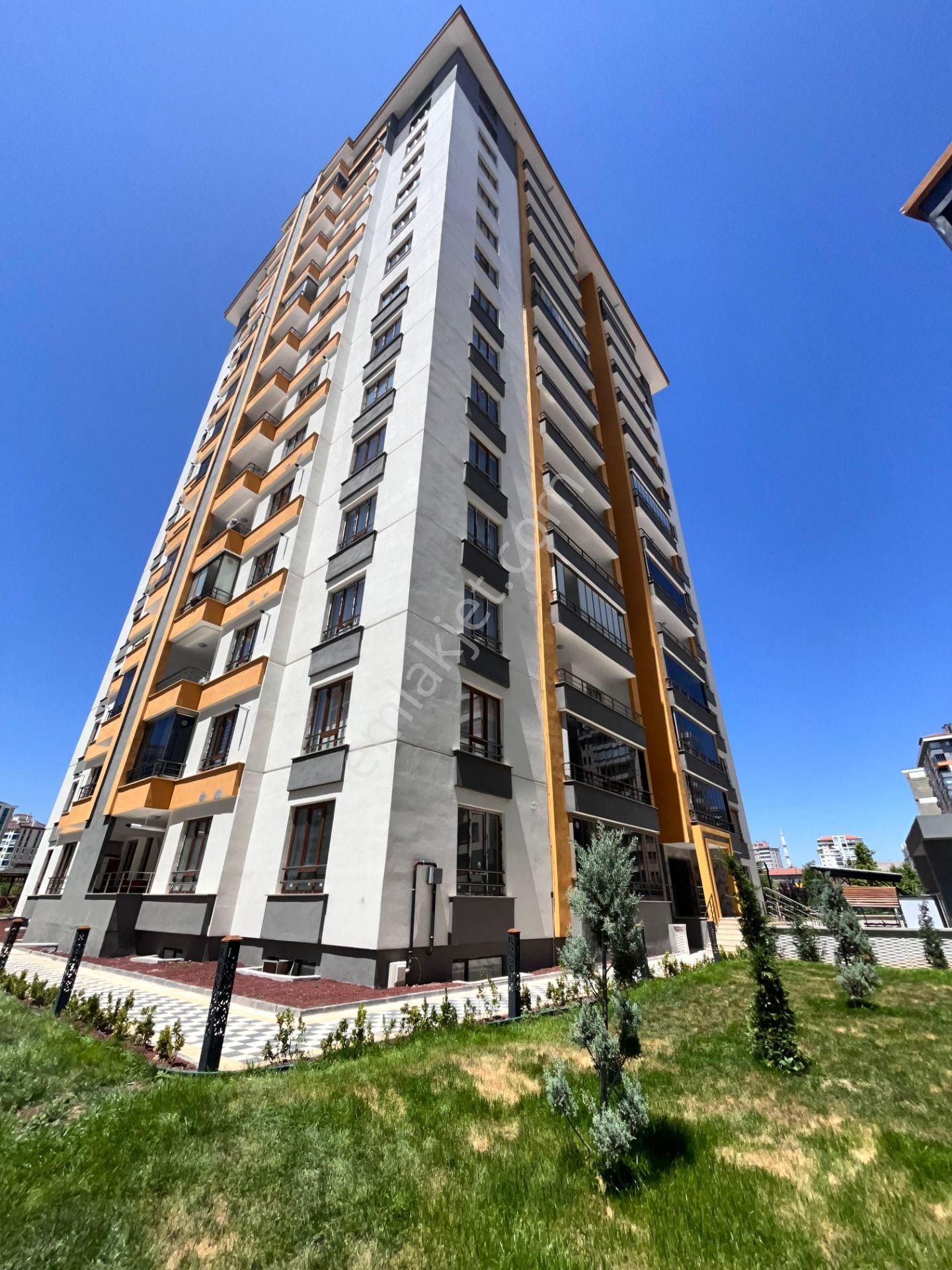Efdal Yatırımdan Selçuklu Kılınçarslan Mah. Satılık Geniş Daire