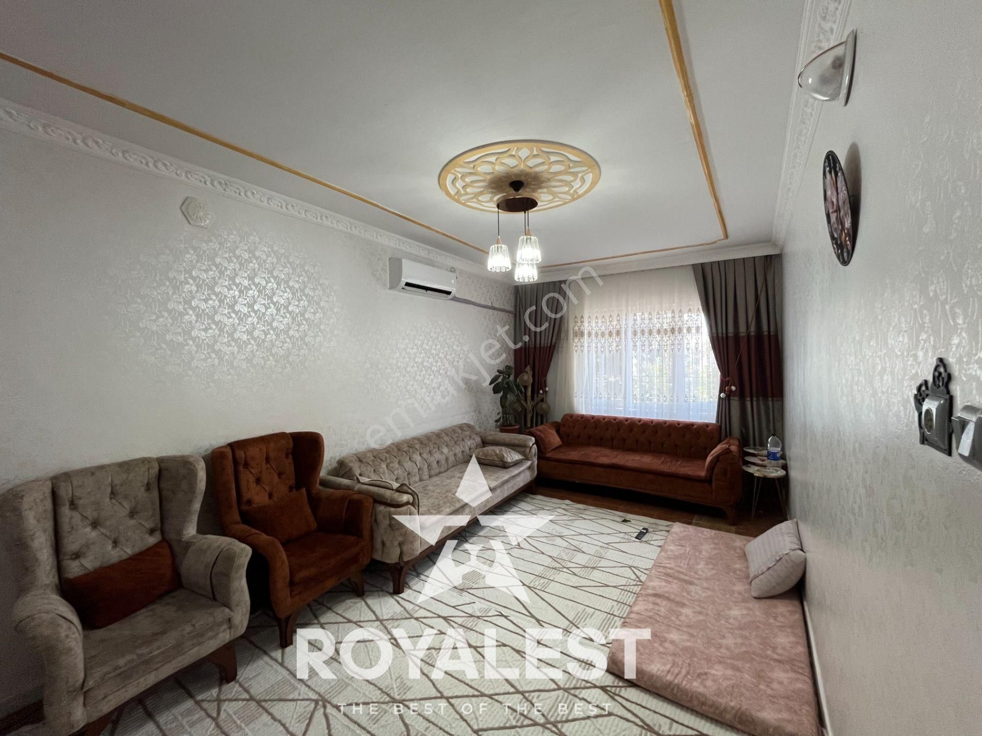 Royalest'ten Green Park Oteli Yakını Satılık Bakımlı Müstakil Ev