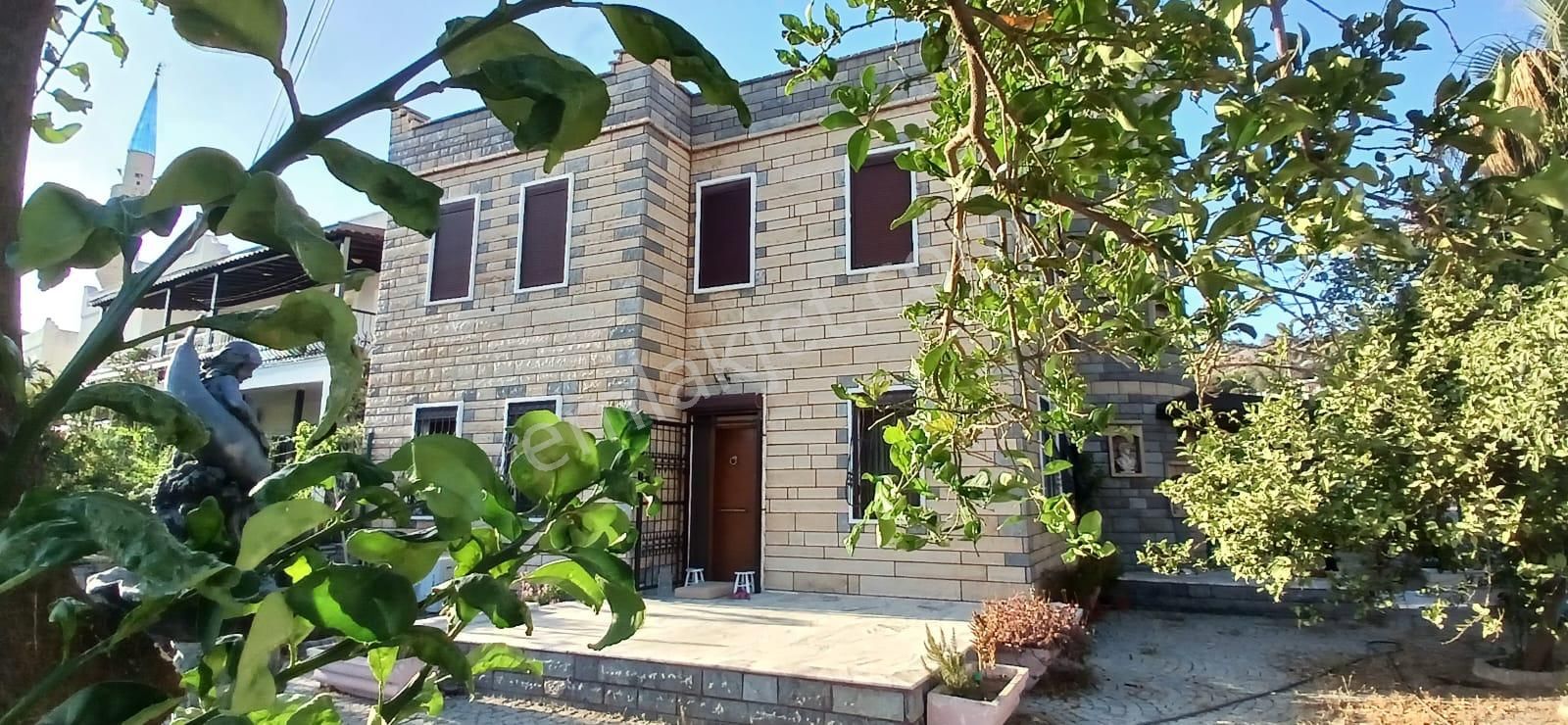 Bodrum Gümüşlük De Eşsiz Bir Fırsat! Müstakil 5+1 Villa !