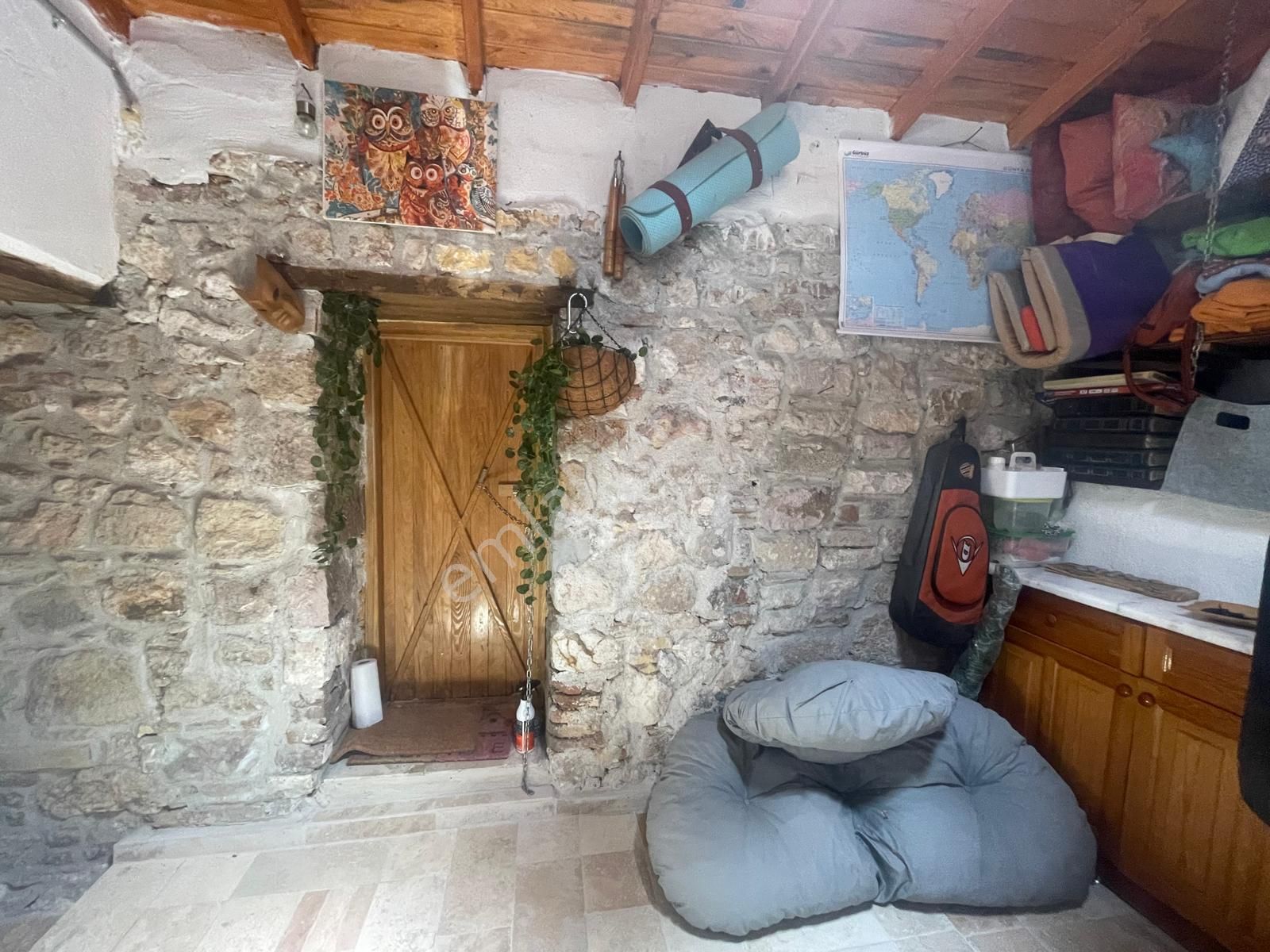 Ayvada'dan Ayvalık Merkez'de Deniz Manzaralı Ve Bahçeli 2 Katlı Taş Evi - Görsel 10