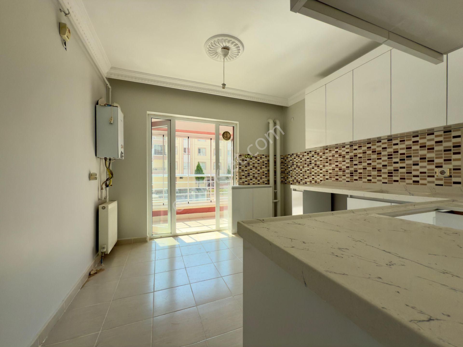 Kalecik Emlak'tan Yüksek Giriş Sitede 3+1 Masrafsız Daire