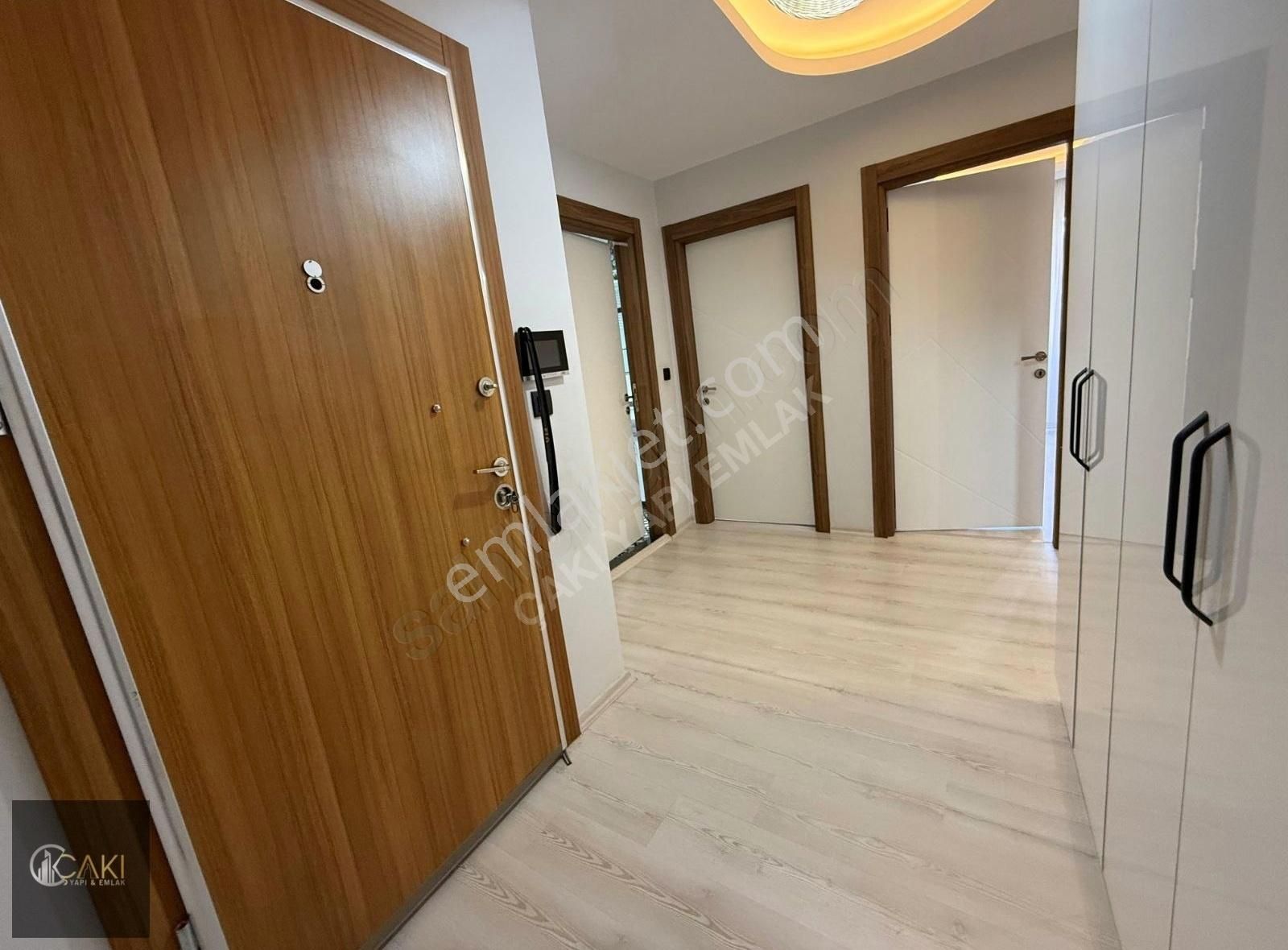Çakı Yapı Emlaktan Satılık 3+1 Daire