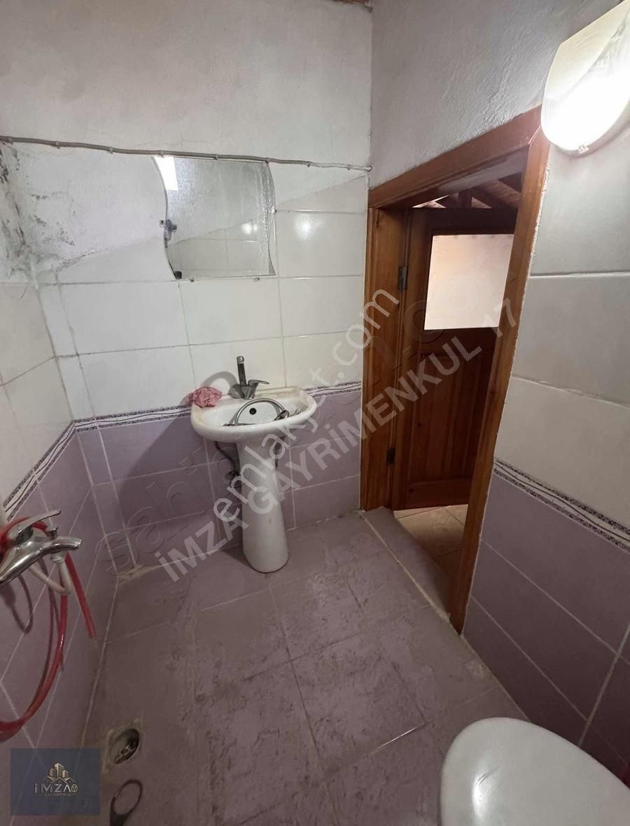 Çanakkale Merkez 2+1 Çatı Katı Kiralık Daire