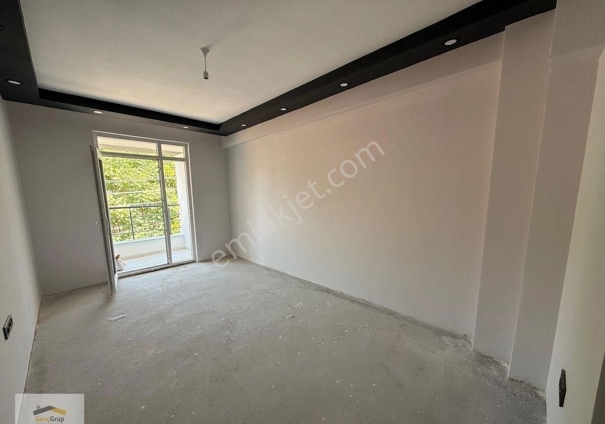 *genç Grup* Tamamı Yüksek Kredili,çift Balkon'lu,çok Geniş 2+0..