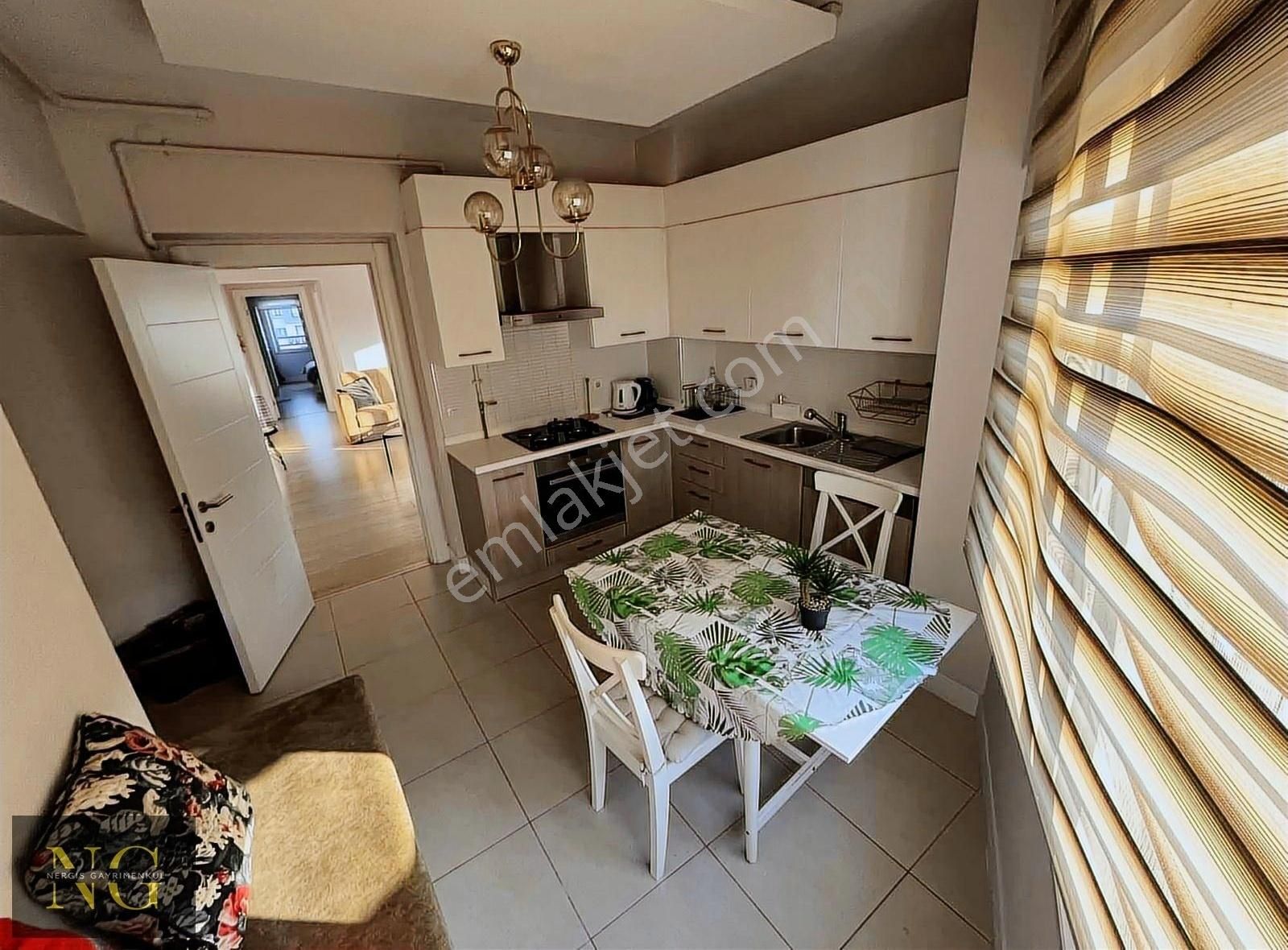 Nergisden Satılık Bursa Modern Sitesi 2+1 Ultra Lüks Daire