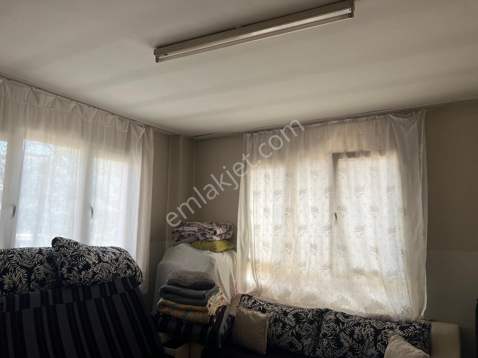 Kiremithane Mahallesi'nde 2 Katlı Müstakil Ev - Görsel 18