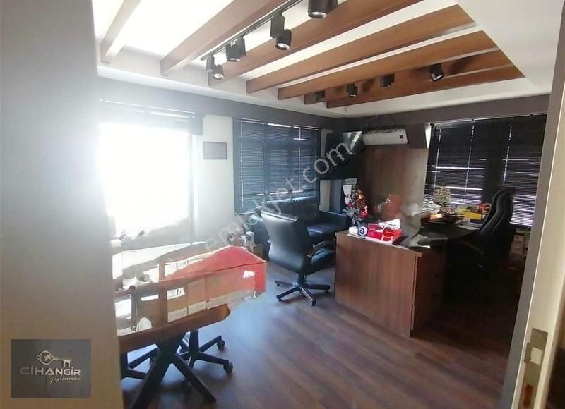 Çanakkale Demircioğlu Caddesi'nde Satılık 2+1 Daire