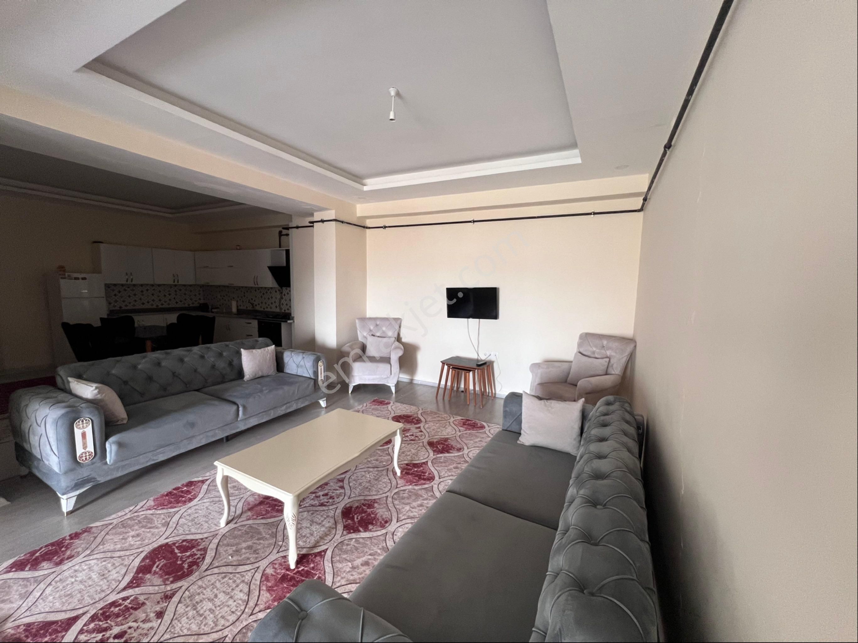 Murat Emlaktan Siteli En Geniş Full Eşyalı 2+1 Dairemiz Kiralıktır
