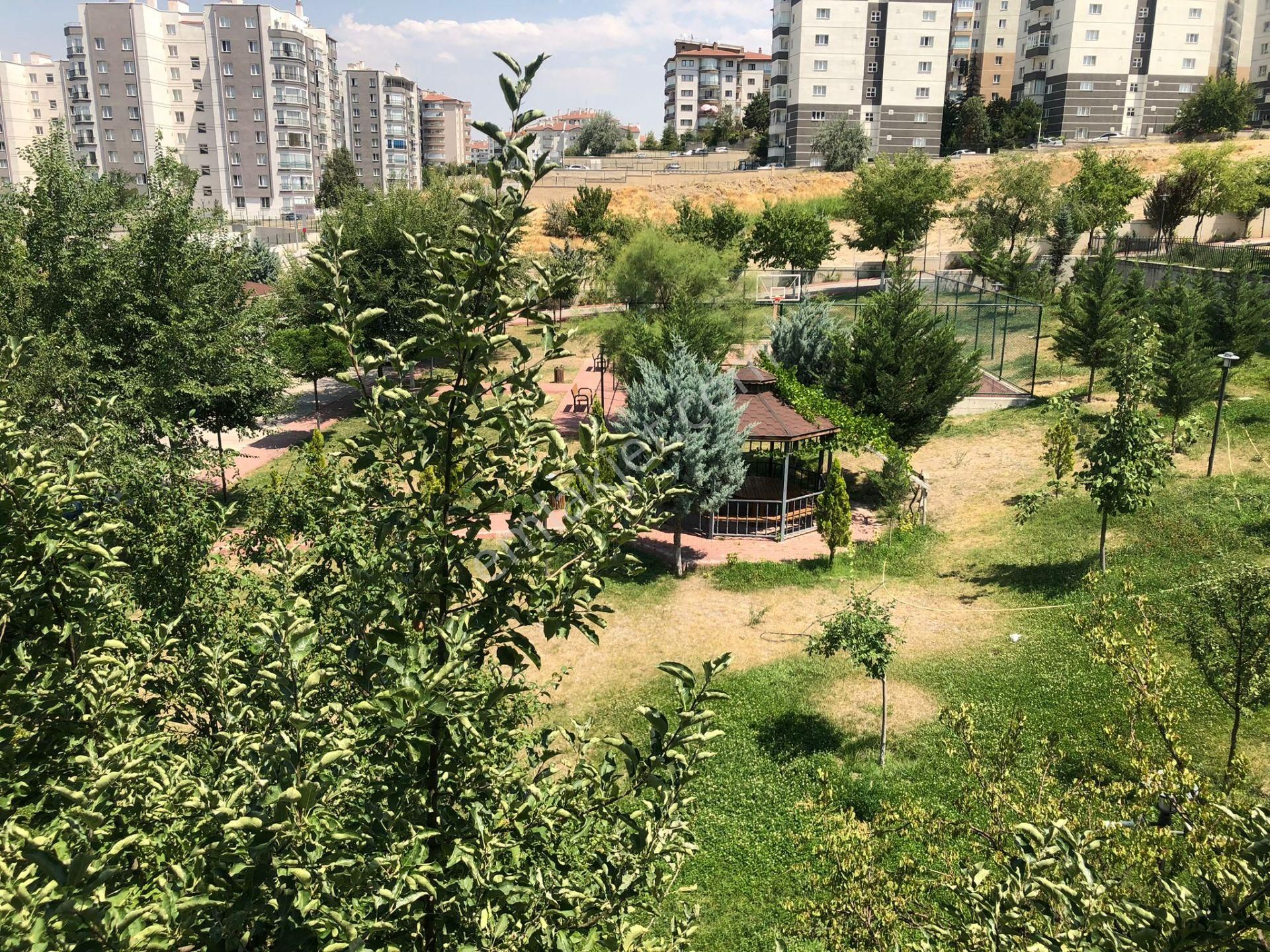 Rıza Acar'dan Turgut Özal Mahallesi Ömür Sitesinde Triplex - Görsel 5