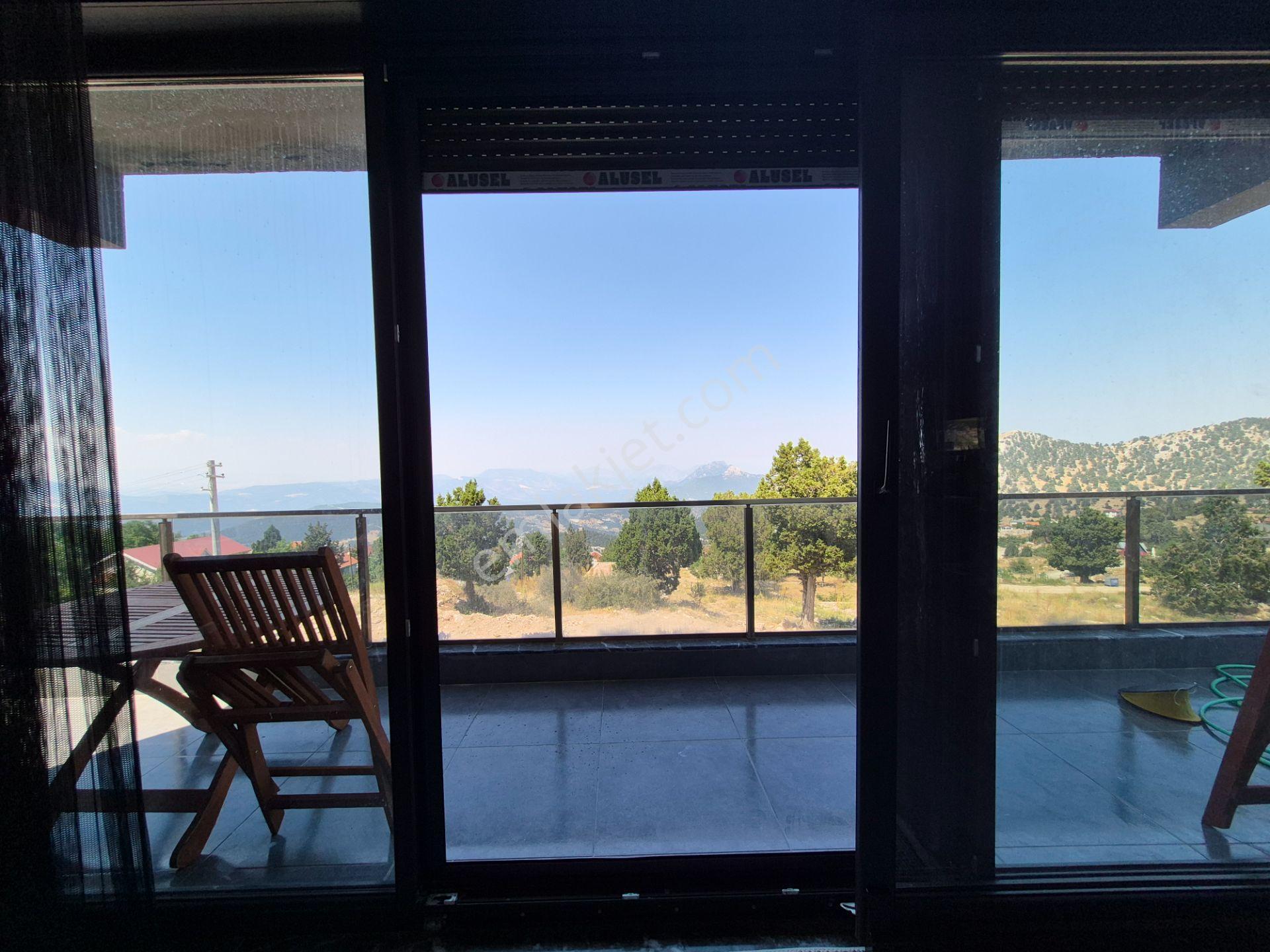 Fırsat !! Geyikbayırında 4+1 350 M2 Arsa Payı Doğa Manzaralı 3 Katlı Sıfır Villa - Görsel 4