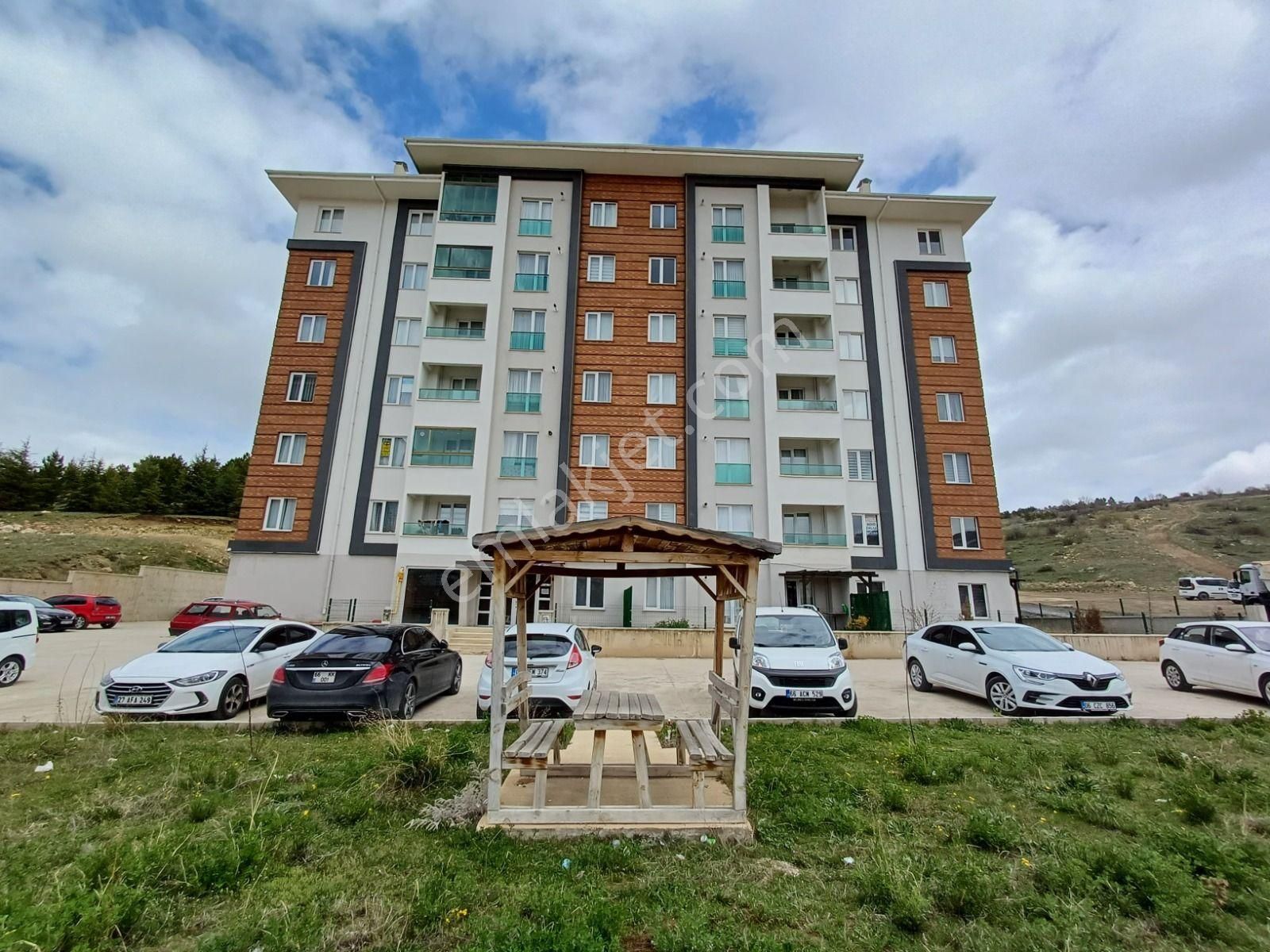 Şehir Hastanesi Yakınında 2+1 Eşyalı Kiralık Daire*burcu Emlak*