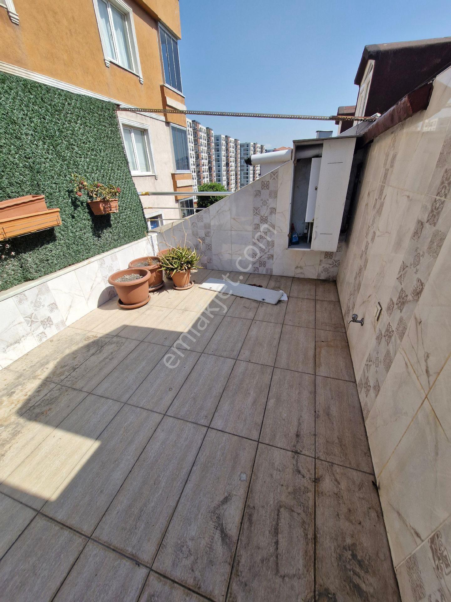 Küçükçekmece Cumhuriyet Mah. Macera Parkı Mevkii Satılık 4+2 180 M2 Dubleks - Görsel 20