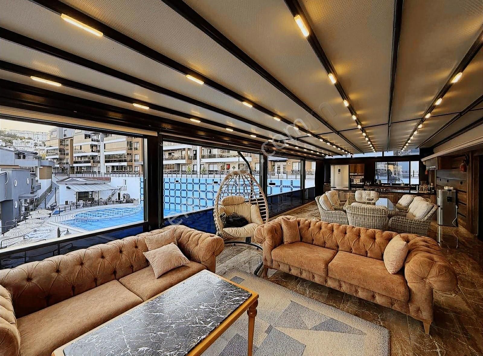 Mudanya Halitpaşada Deniz Manzaralı Sea Marin Sitesi Lüks 5 + 2 - Görsel 14