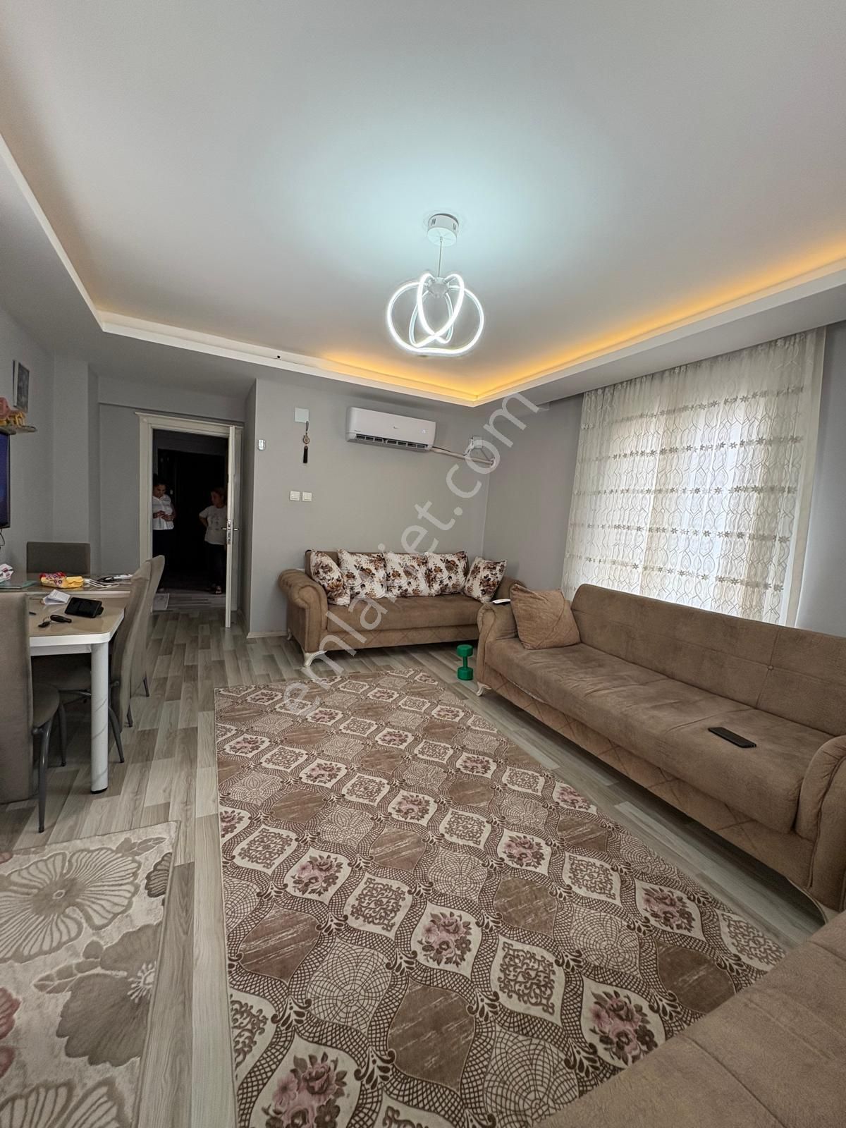 Huzurevleri Mahallesi'nde Satılık Kapalı Mutfak 3+1 Daire