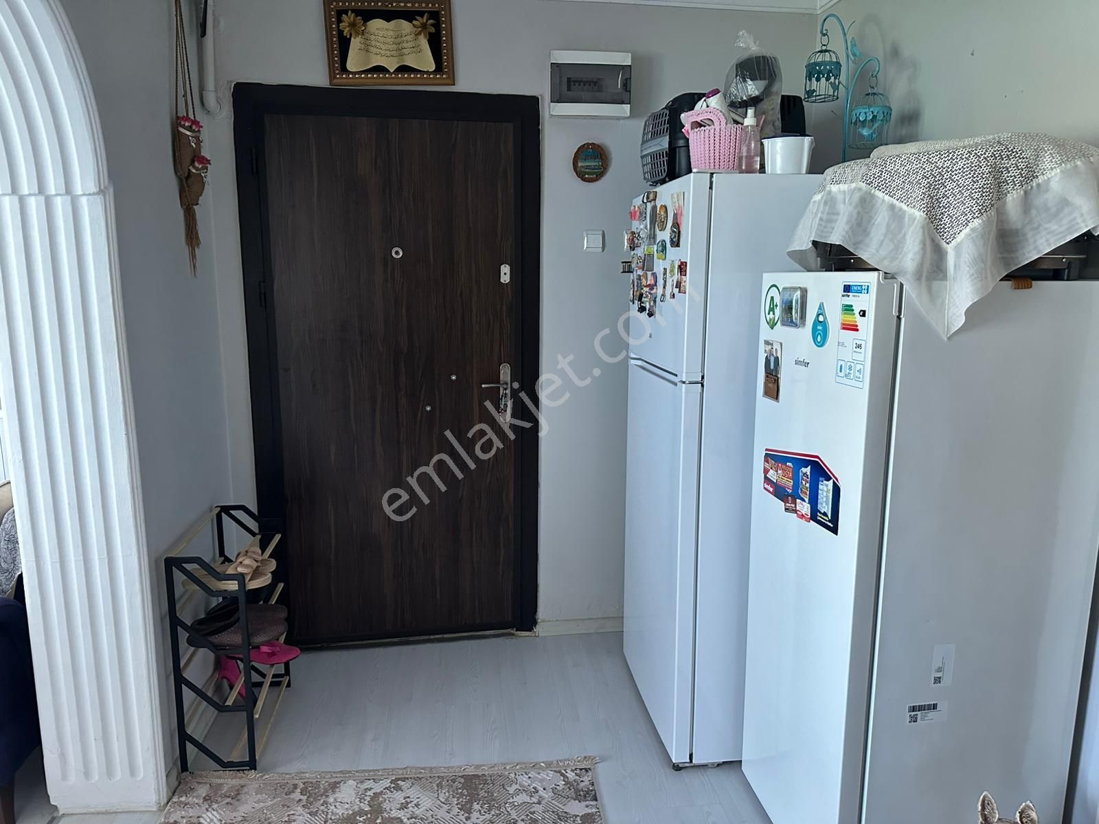 Sakaldöken Caddesi Üzerinde İçi Yenilenmiş Masrafsız Satılık Daire