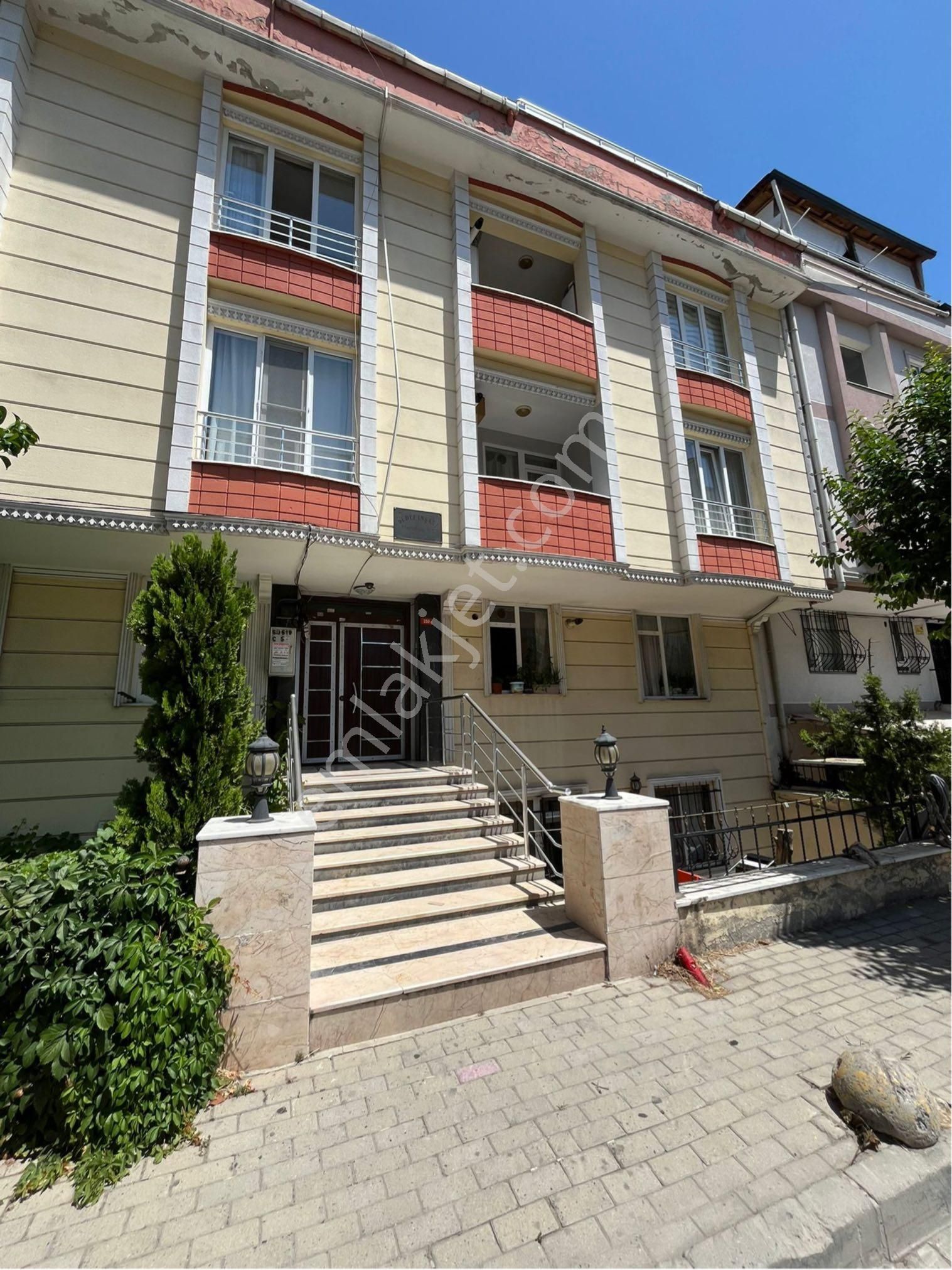 Mustafa Kemal Paşa Mahallesi’nde Kiralık 2+1 Daire – Uygun Fiyat, Merkezi Konum!