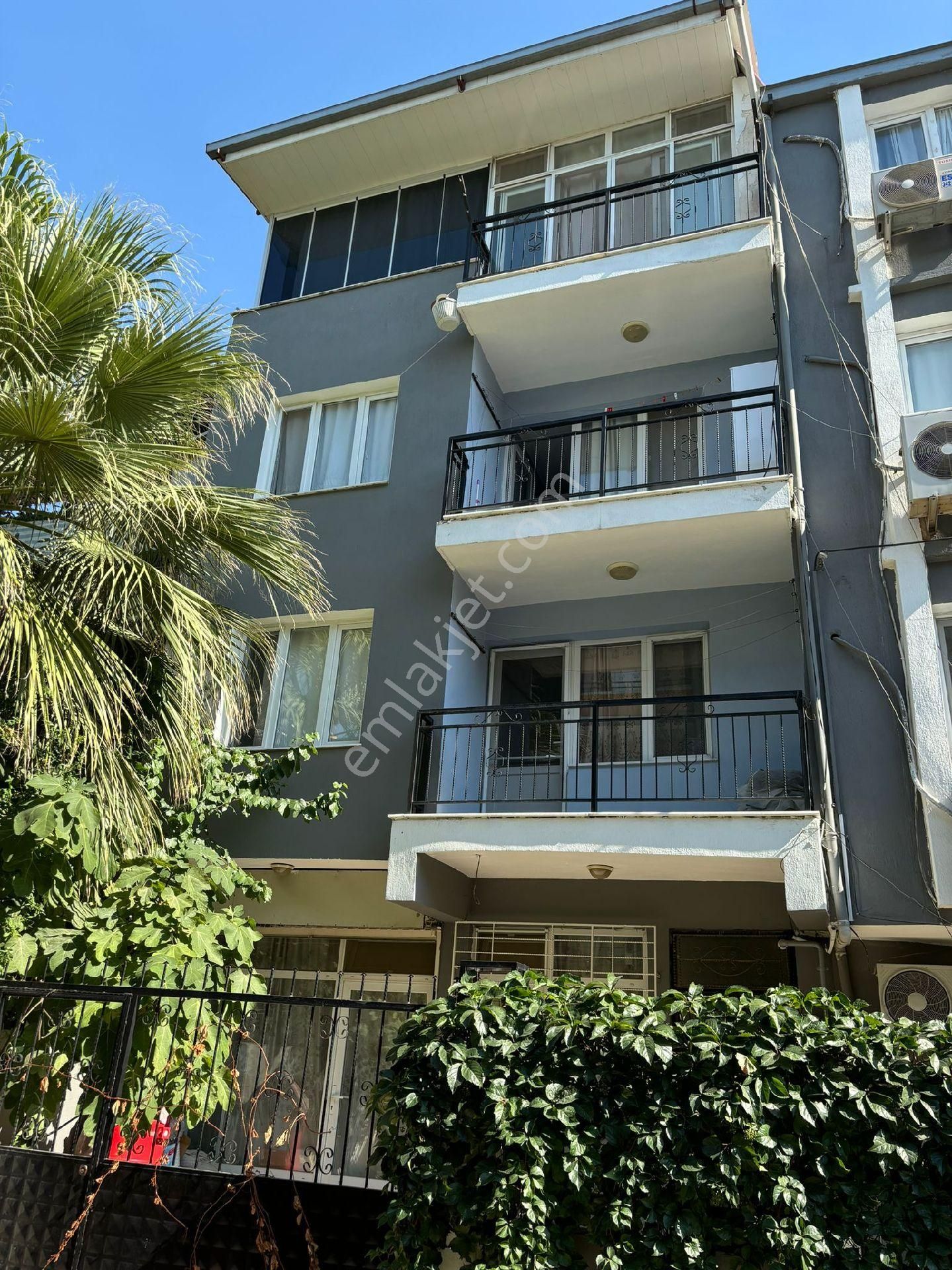 İzmir Bornova Mevlana Mahallesi Kiralık Eşyalı Daire