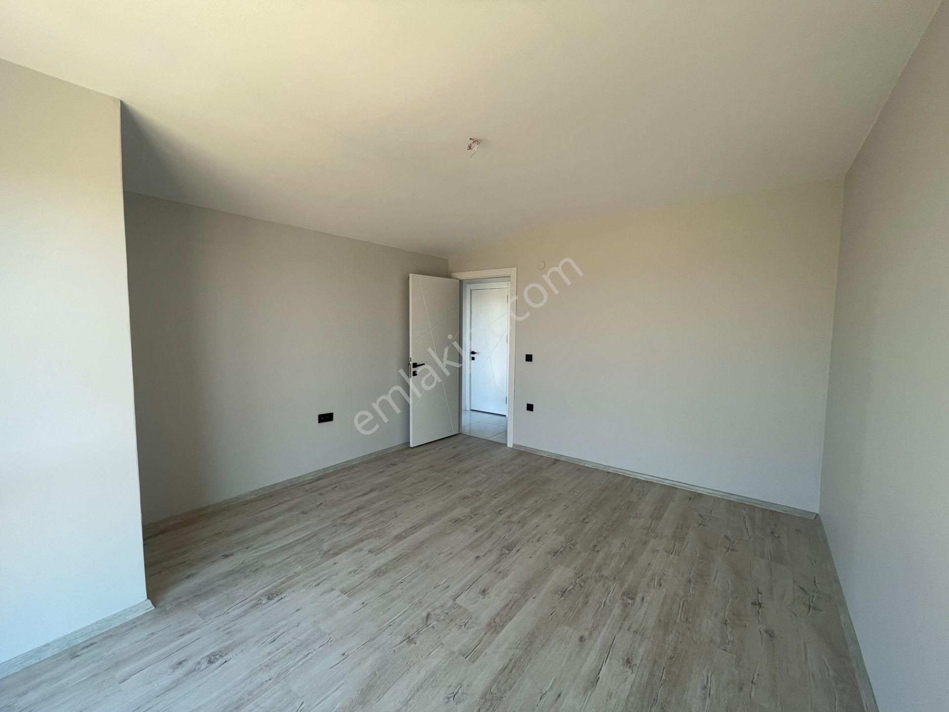 2 Bloklu Site İçerisinde Sıfır 4.5+1 Dubleks Daire - Görsel 32