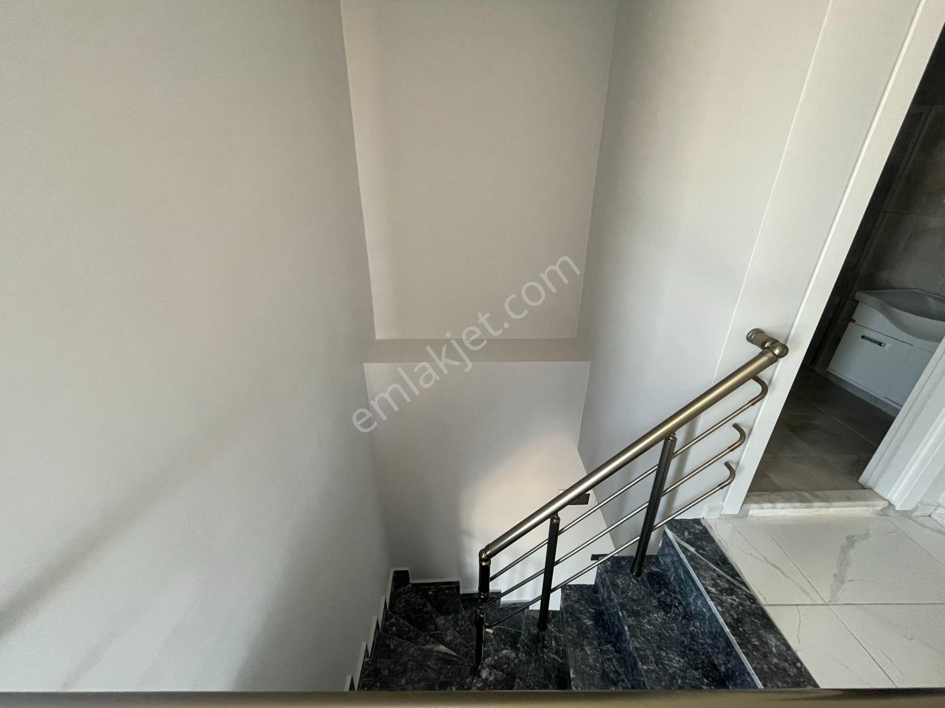 2 Bloklu Site İçerisinde Sıfır 4.5+1 Dubleks Daire - Görsel 22