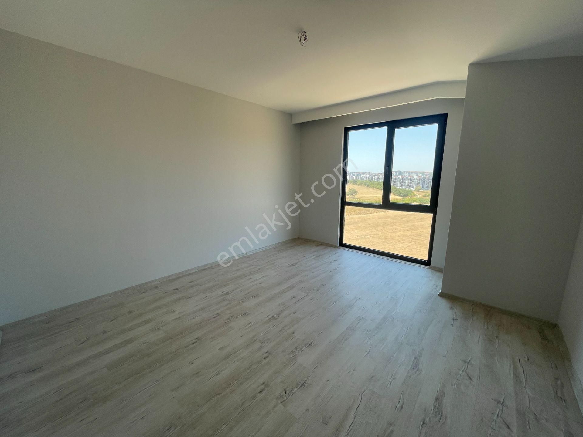 2 Bloklu Site İçerisinde Sıfır 4.5+1 Dubleks Daire - Görsel 31