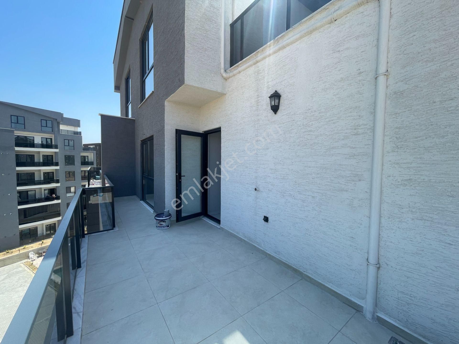 2 Bloklu Site İçerisinde Sıfır 4.5+1 Dubleks Daire - Görsel 19