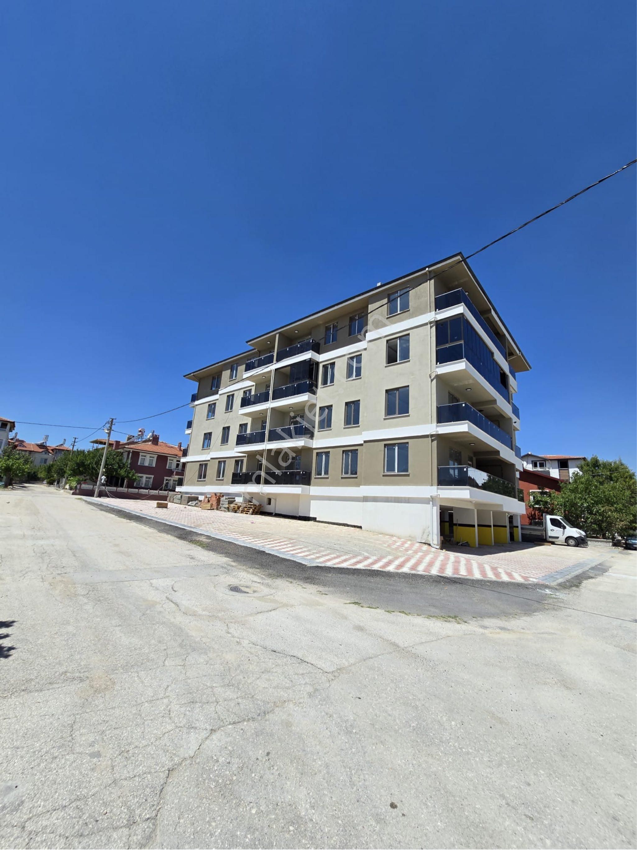Isparta Merkezde Satılık Sıfır 3+1 4. Kat Daire